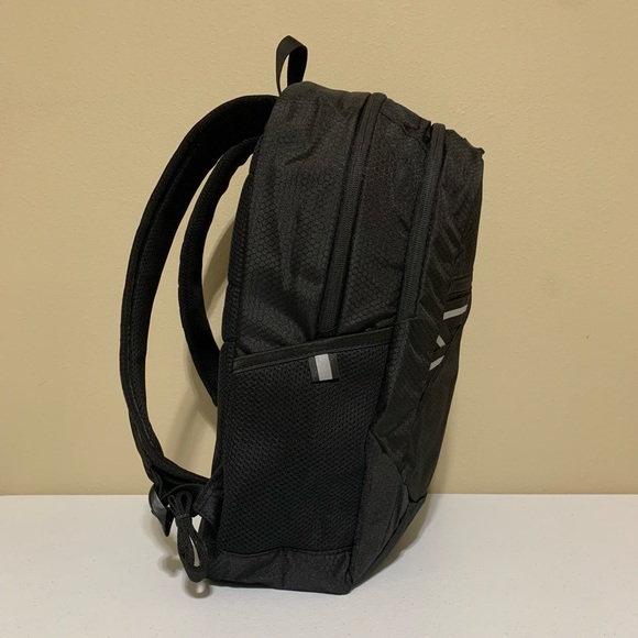 High Sierra Outburst 2.0 Black Backpack-NWT - Picture 2 of 12